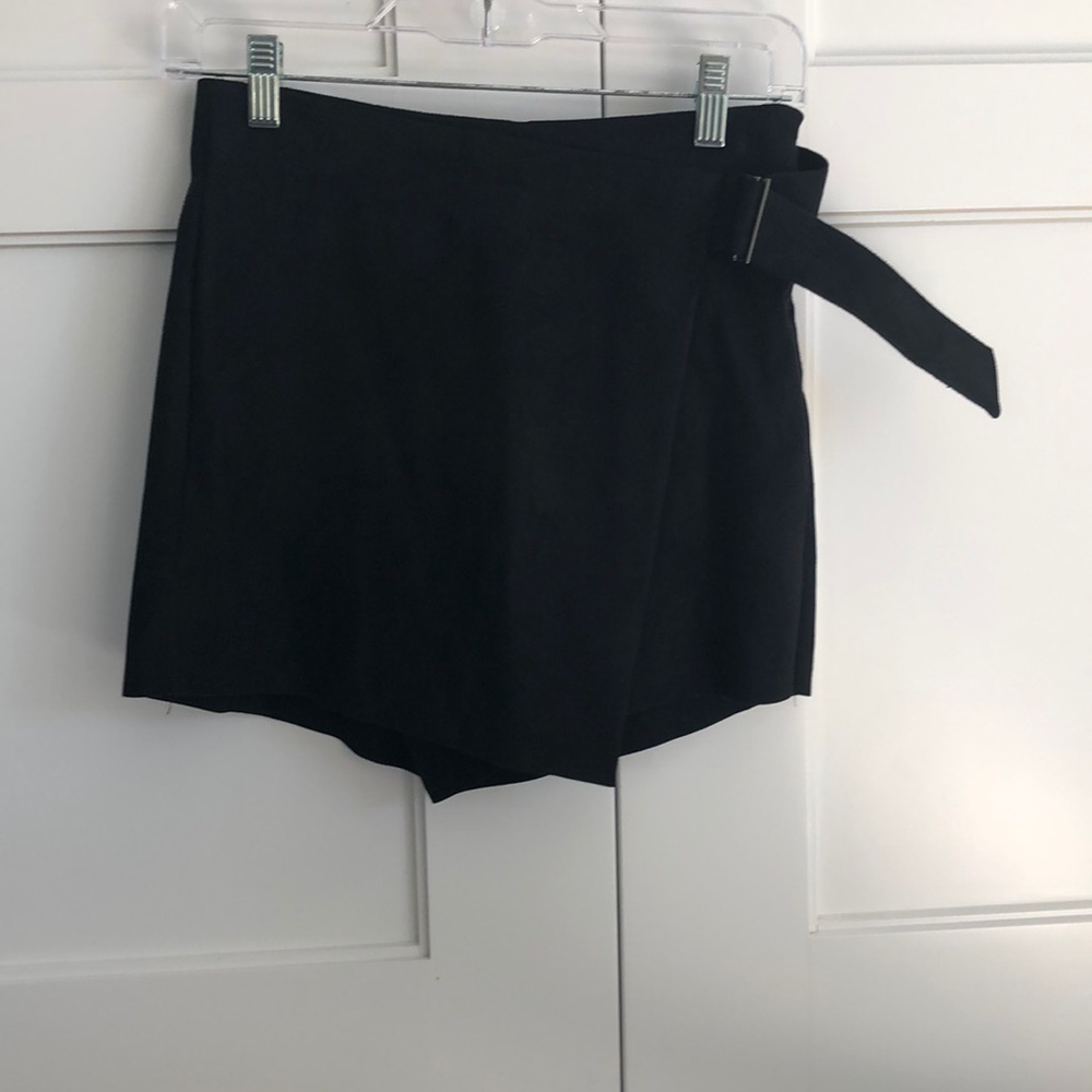 Zara Black Suede Skort